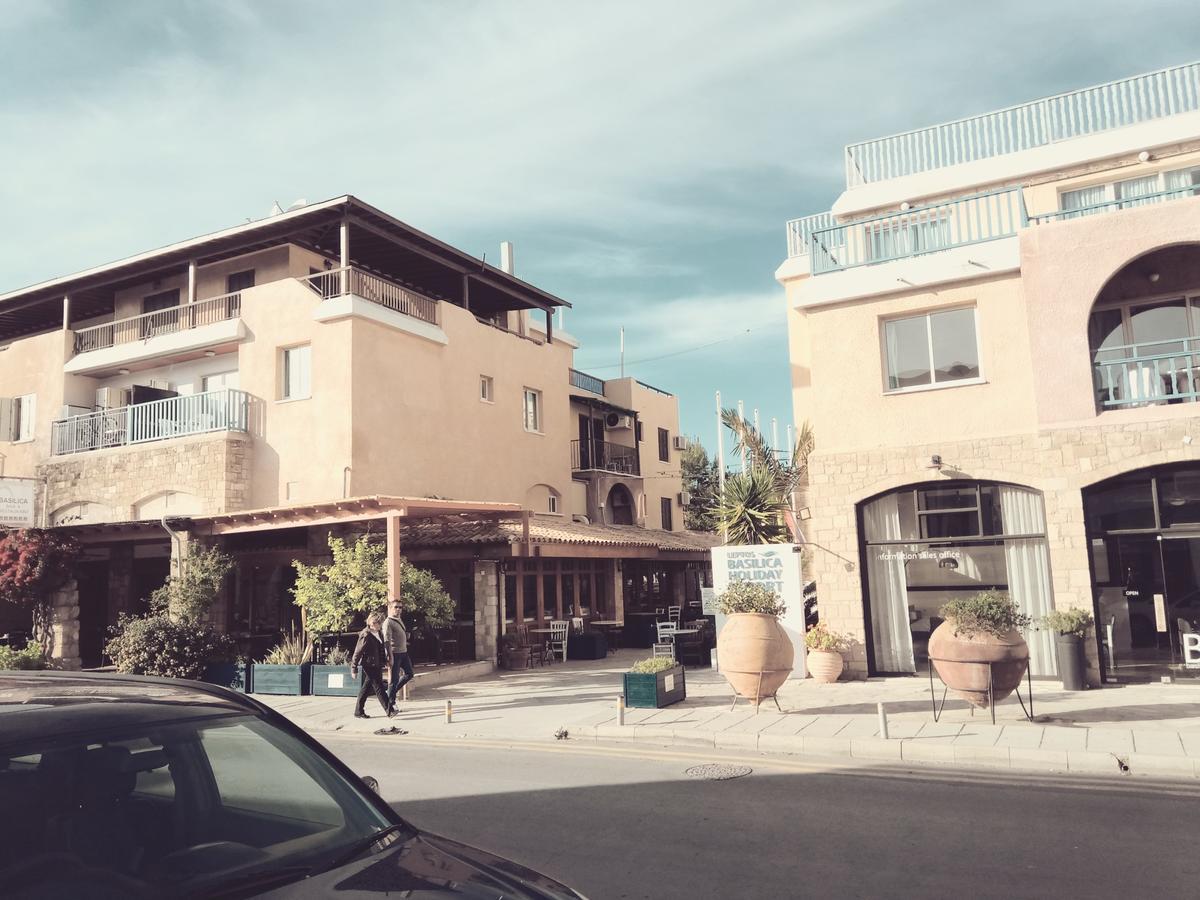 Mike'S Basilica Apartment Pafos Dış mekan fotoğraf